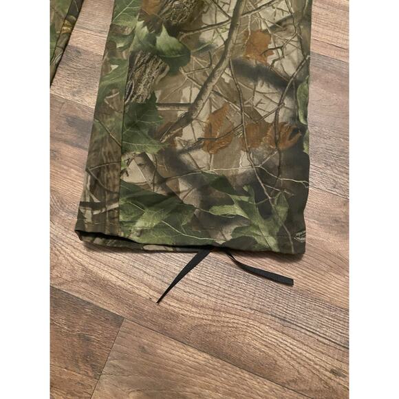 Real Tree Camo Cargo Pants Size 46-48 Waist - Picture 4 of 9